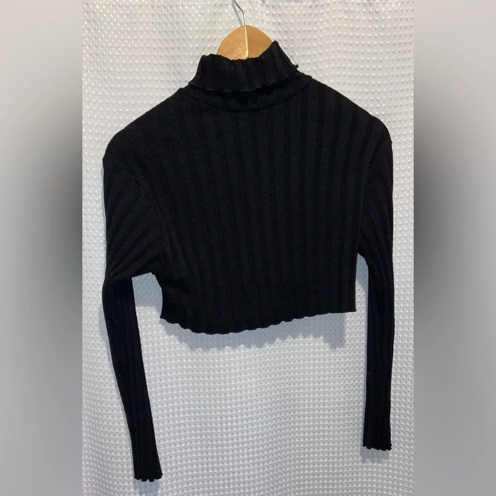 Women’s‎ ZARA ribbed turtleneck long sleeves black crop Top size small - Picture 10 of 12